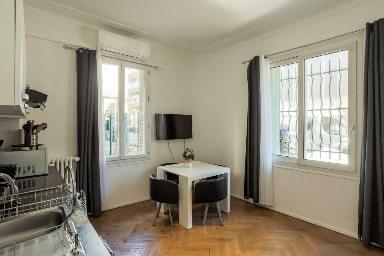 Apartment Proche Mer Ница Екстериор снимка